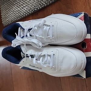 Classic Reebok Club C